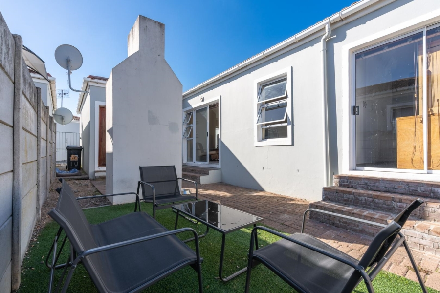 To Let 3 Bedroom Property for Rent in Parklands Western Cape